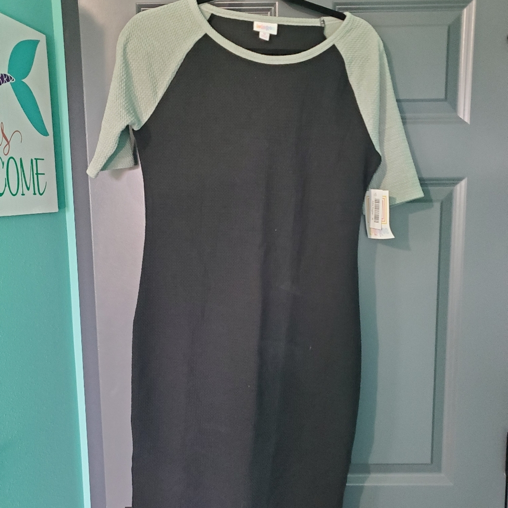 Medium lularoe julia
